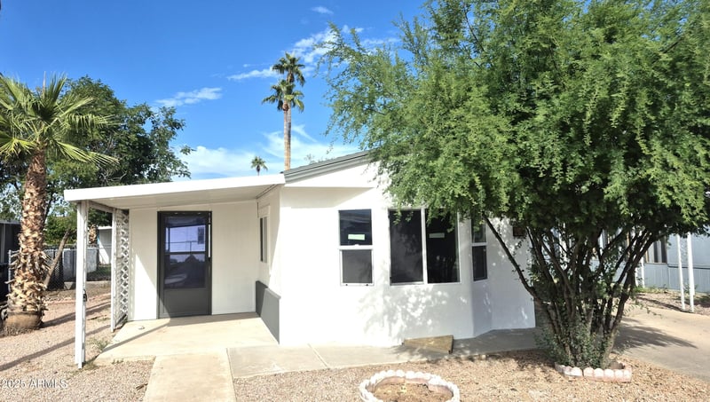 245 56th St #44, Mesa, AZ 85206