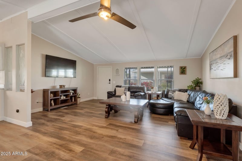 245 56th St, Mesa, AZ 85206