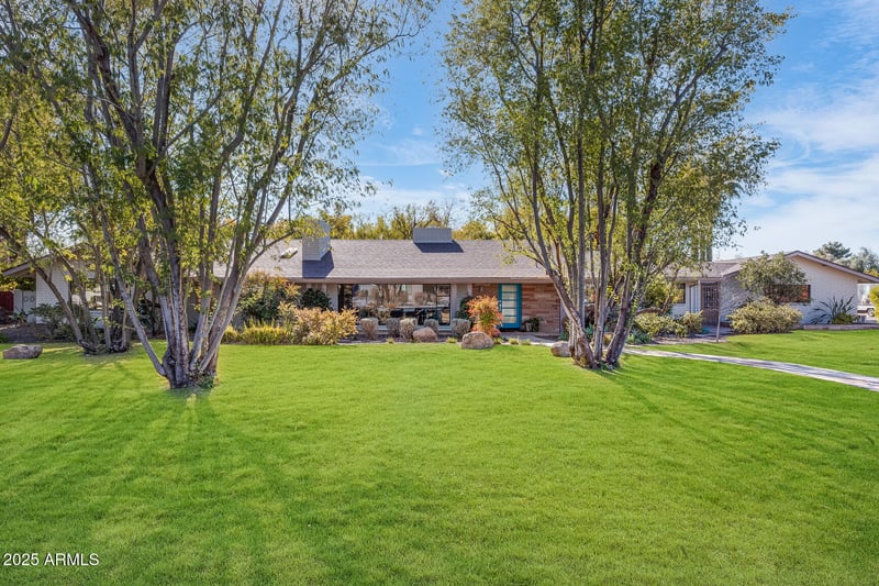 245 Berridge Ln, Phoenix, AZ 85013