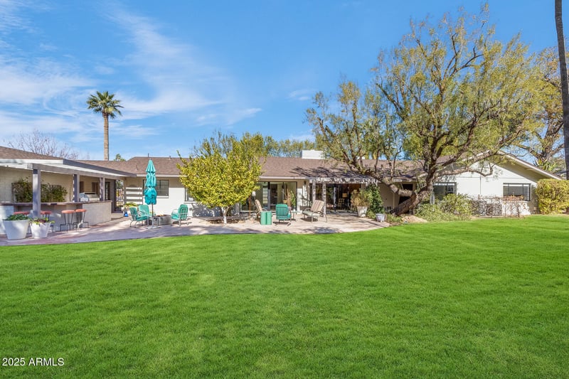 245 Berridge Ln, Phoenix, AZ 85013