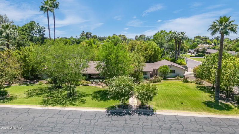 245 Berridge Ln, Phoenix, AZ 85013