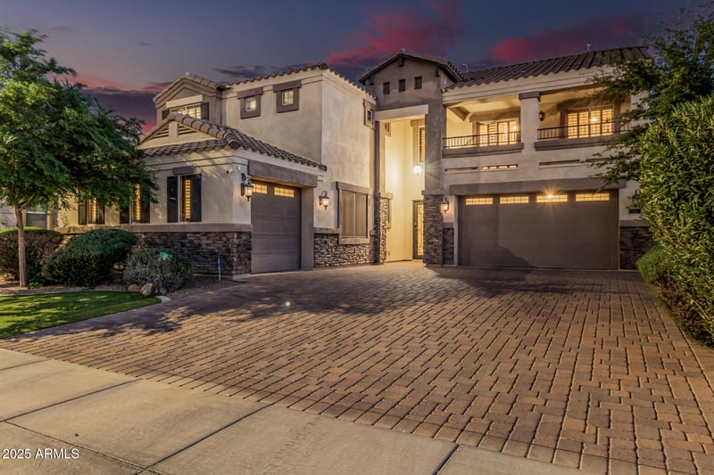 245 Mead Dr, Chandler, AZ 85249