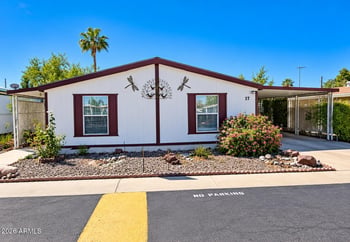 245 S 56th St #17, Mesa, AZ 85206