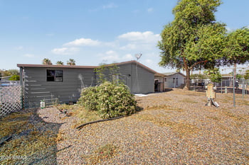 245 56th St #63, Mesa, AZ 85206