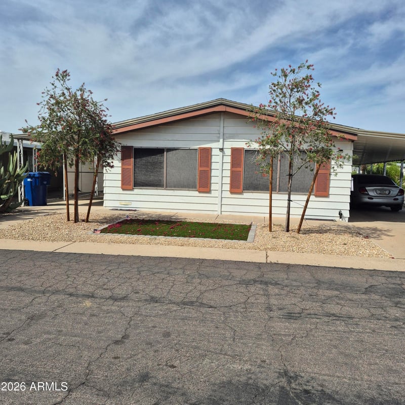 245 S 56th St #75, Mesa, AZ 85206