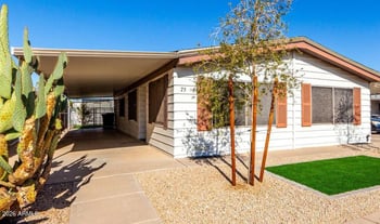 245 56th St #75, Mesa, AZ 85206
