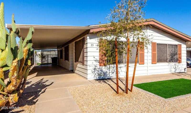 245 S 56th St #75, Mesa, AZ 85206