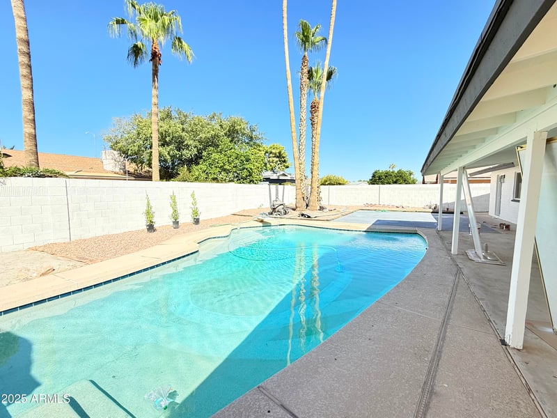 2450 Adobe St, Mesa, AZ 85213