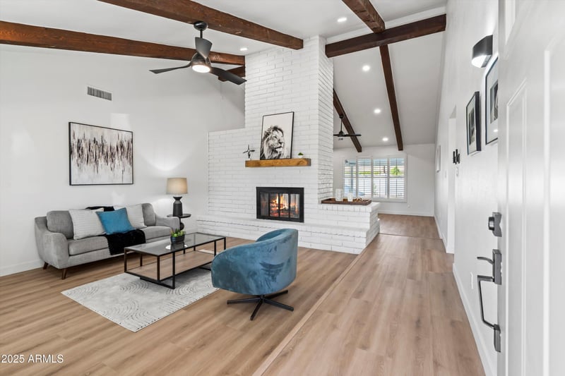 2450 Adobe St, Mesa, AZ 85213