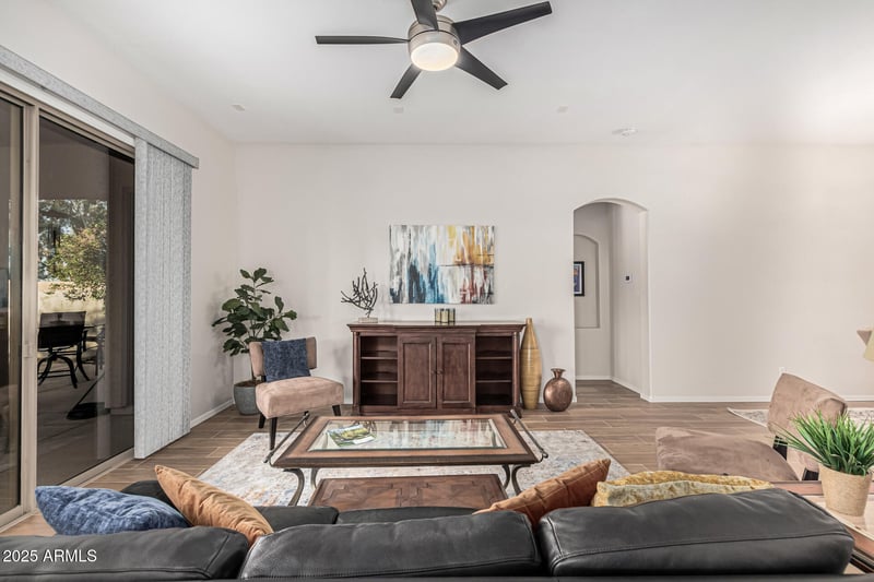 2450 Glass Ln, Phoenix, AZ 85042