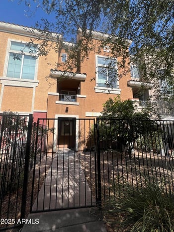 2450 Glenrosa Ave #48, Phoenix, AZ 85015