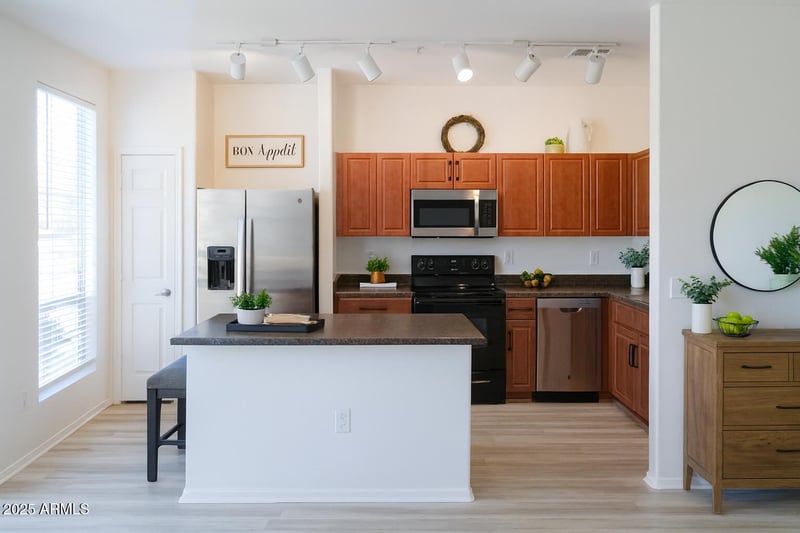2450 Glenrosa Ave #48, Phoenix, AZ 85015