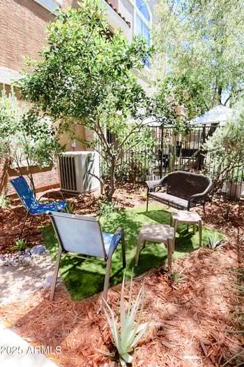 2450 Glenrosa Ave #48, Phoenix, AZ 85015