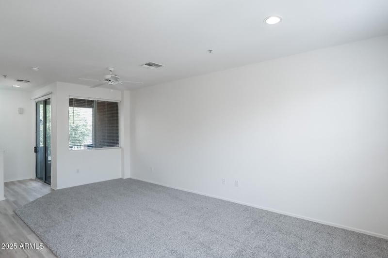 2450 Glenrosa Ave #48, Phoenix, AZ 85015