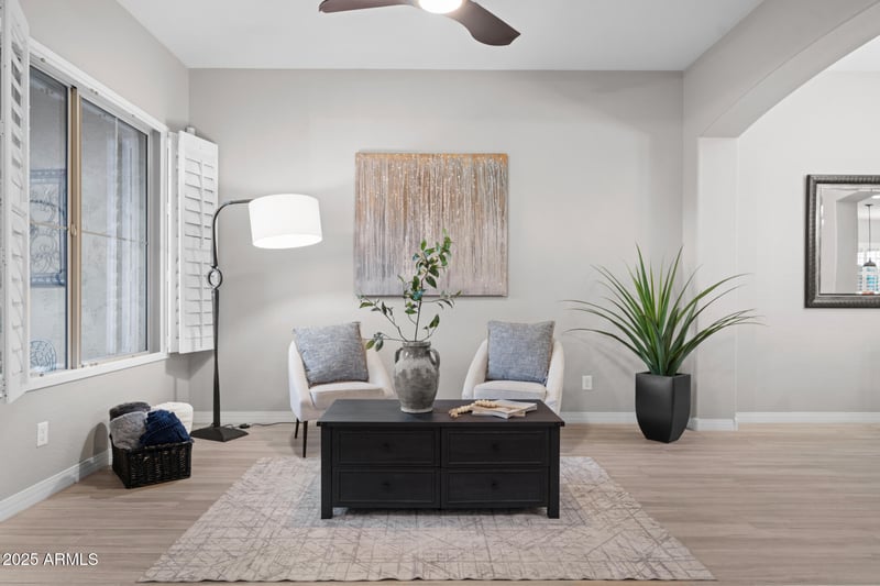 2450 W Longhorn Dr, Chandler, AZ 85286
