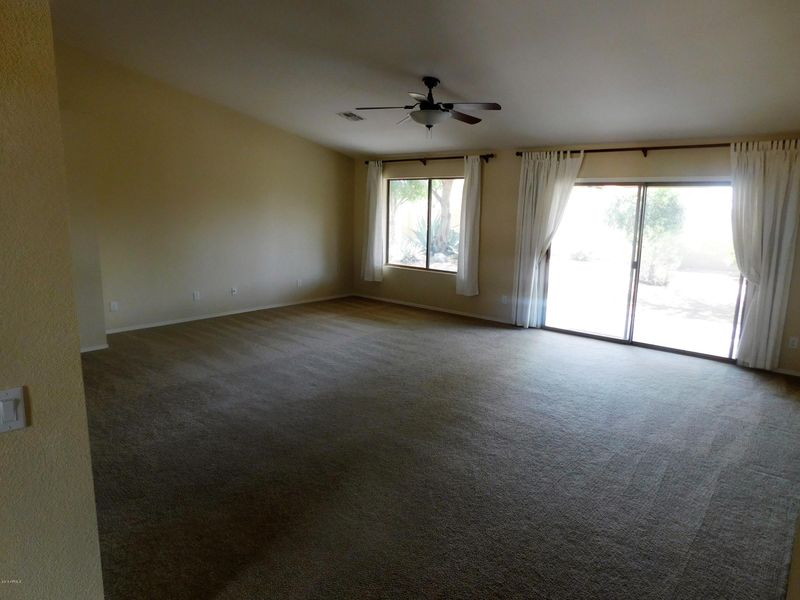 24502 S Cedarcrest Dr, Sun Lakes, AZ 85248