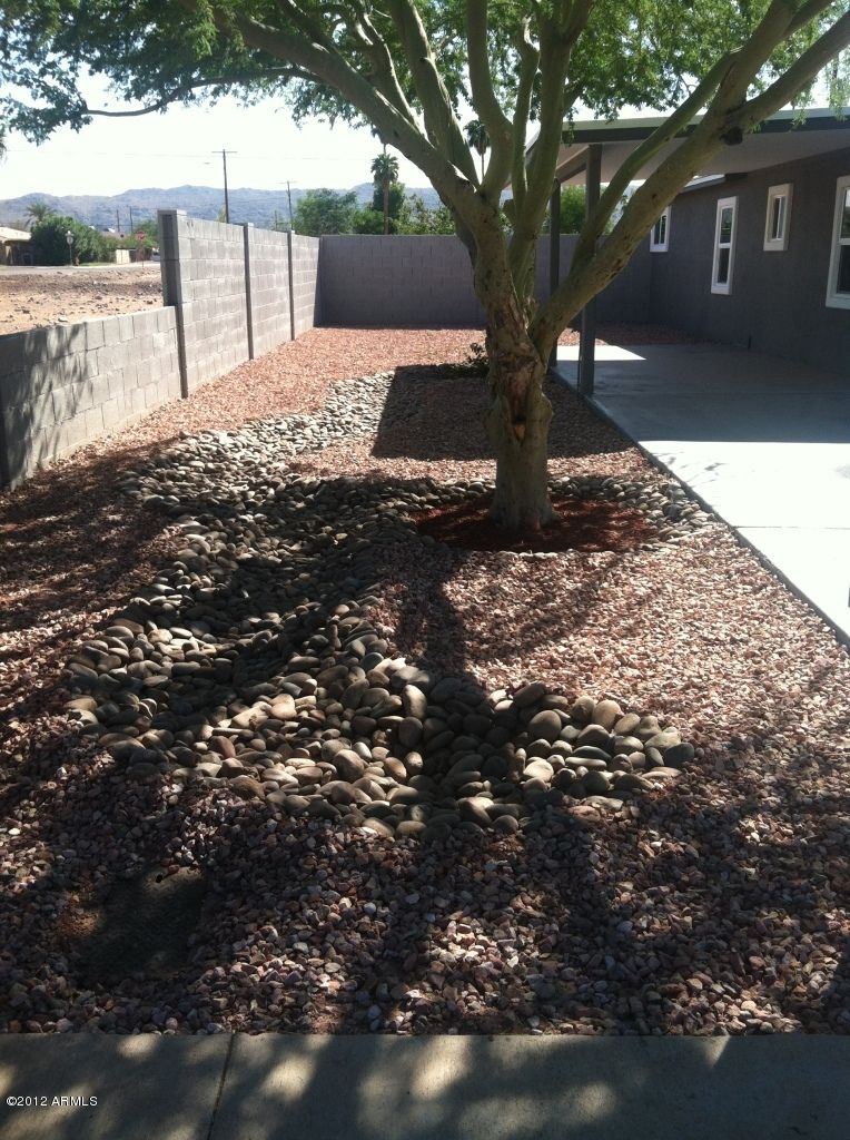 2451 E Wier Ave, Phoenix, AZ 85040