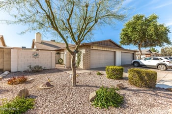 2451 Knowles Ave, Mesa, AZ 85202