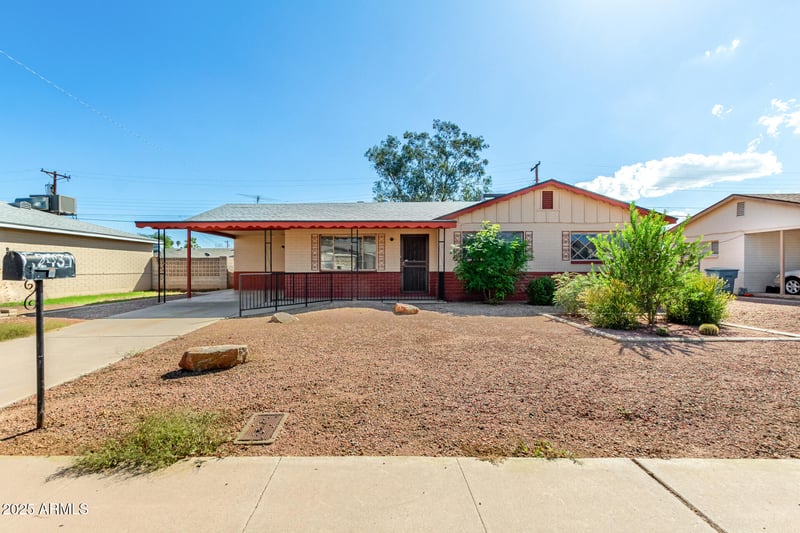 2451 Orchid Ln, Phoenix, AZ 85021