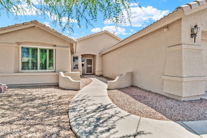 24511 Saddletree Dr, Sun Lakes, AZ 85248