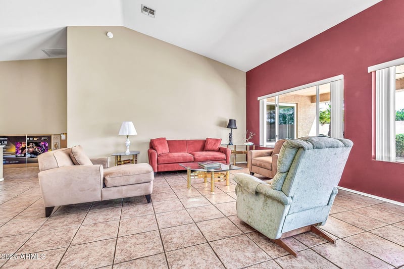 24511 Saddletree Dr, Sun Lakes, AZ 85248