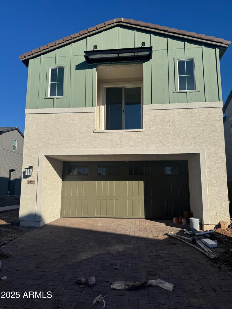 2452 Maximo Way, Phoenix, AZ 85085