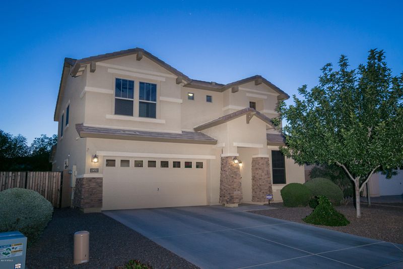 2452 S Stuart Ave, Gilbert, AZ 85295