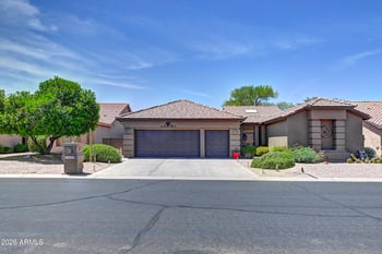 24526 Desert Flower Dr, Sun Lakes, AZ 85248