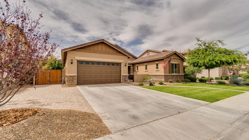 2453 E Eleana Ln, Gilbert, AZ 85298