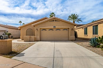 2454 Eastwood Way, Mesa, AZ 85215
