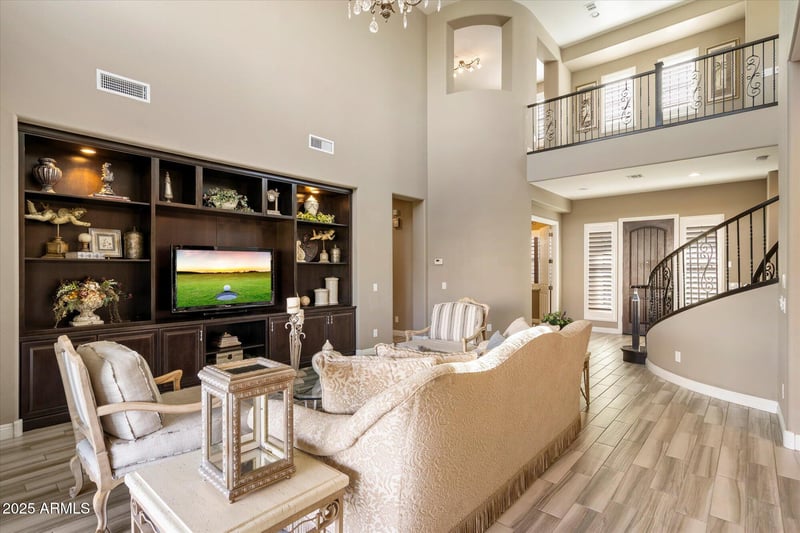 2454 Hope Cir, Chandler, AZ 85248