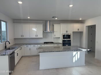 2454 Maximo Way, Phoenix, AZ 85085