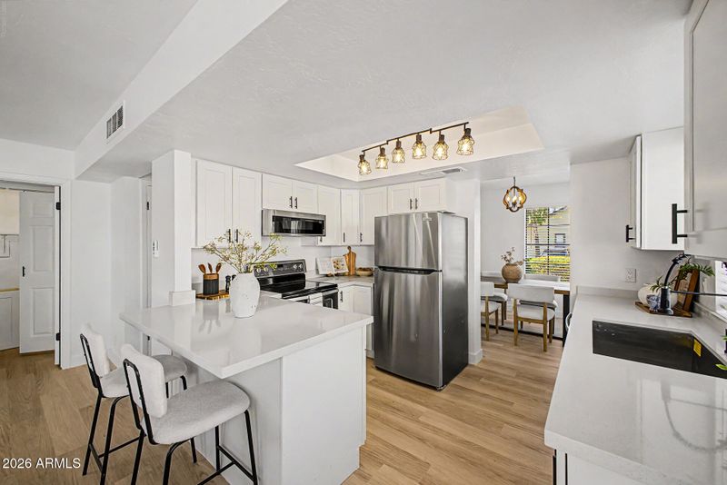 2455 E Broadway Rd #130, Mesa, AZ 85204
