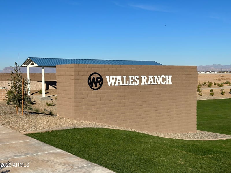 2455 Steer Dr, San Tan Valley, AZ 85140