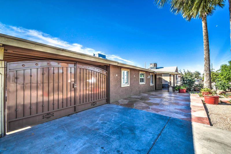 2455 E Wood St, Phoenix, AZ 85040