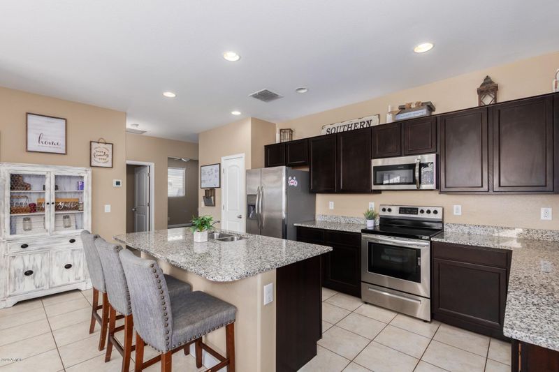 2456 S 235th Dr, Buckeye, AZ 85326