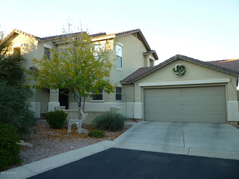 2456 S Nielson St, Gilbert, AZ 85295