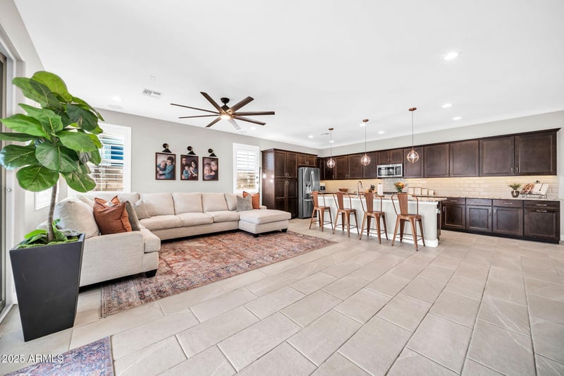 24560 143rd Ln, Surprise, AZ 85387