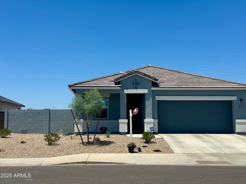 24562 Raymond St, Buckeye, AZ 85326