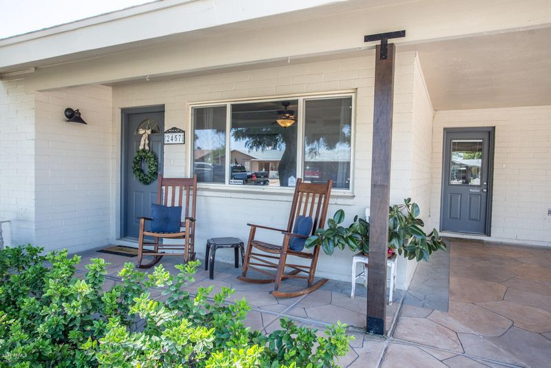 2457 E Fox St, Mesa, AZ 85213
