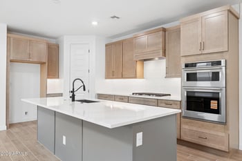 2457 Villa Linda Dr, Phoenix, AZ 85024