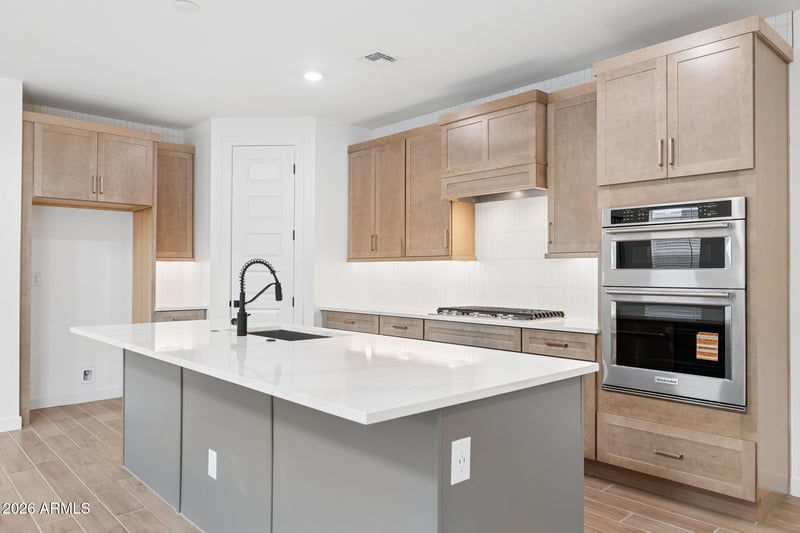 2457 E Villa Linda Dr, Phoenix, AZ 85024