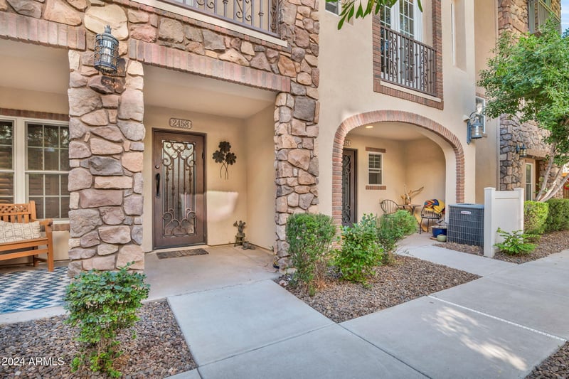2458 E Roma Ave, Phoenix, AZ 85016