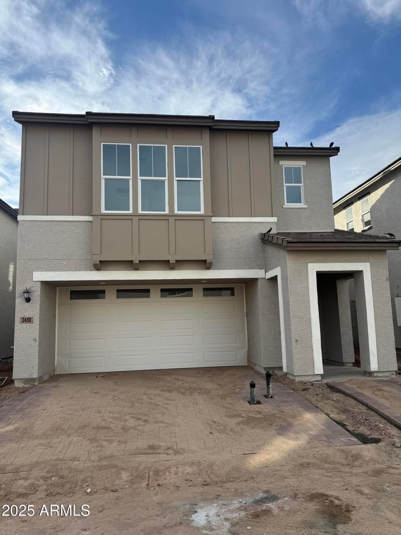 2458 Maximo Way, Phoenix, AZ 85085