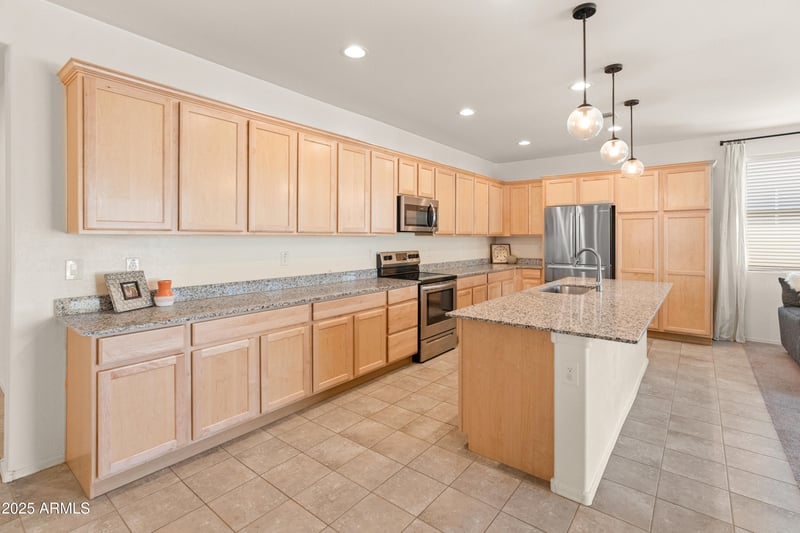 24580 144th Ave, Surprise, AZ 85387