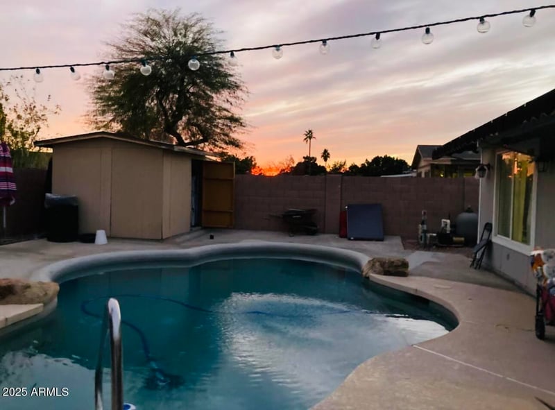 2459 Baltimore St, Mesa, AZ 85213