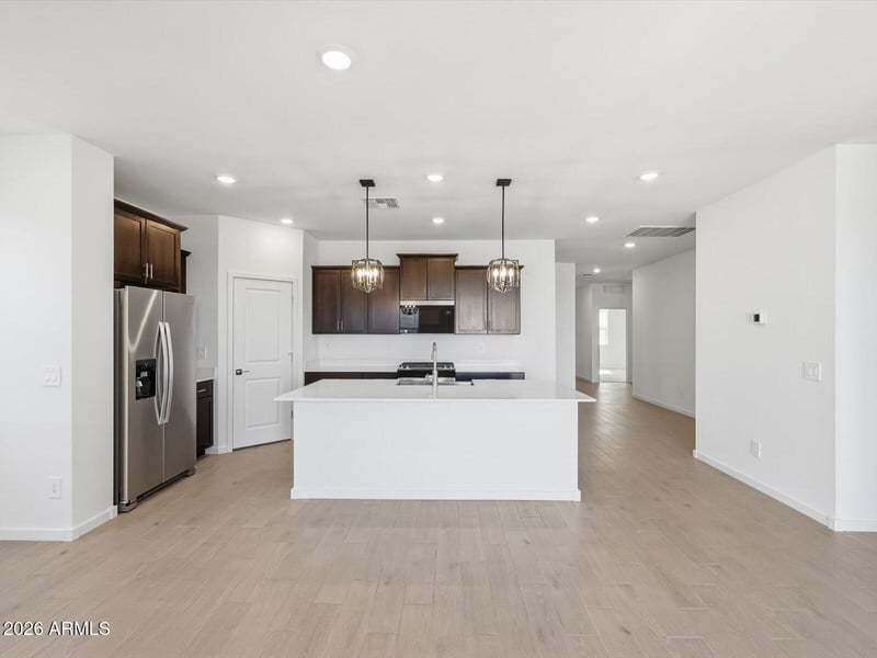 2459 E Enantio Rd, San Tan Valley, AZ 85143