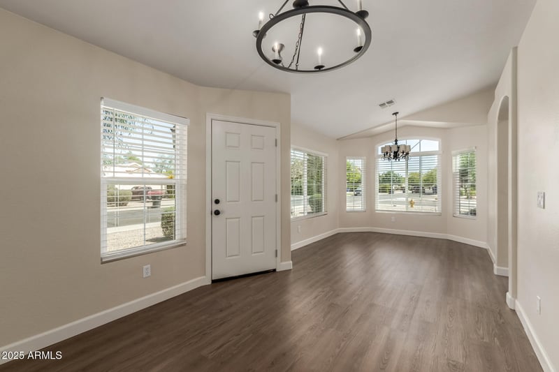 246 Sheffield Ave, Gilbert, AZ 85233