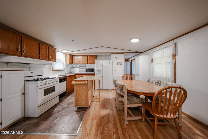 2460 E Main St #A25, Mesa, AZ 85213