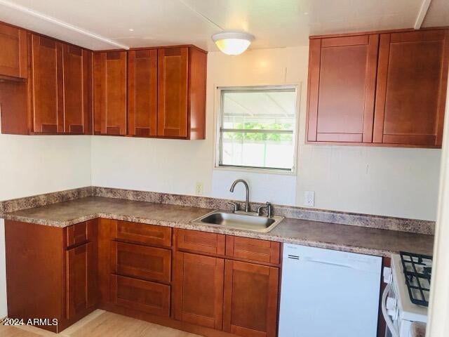 2460 Main St #A17, Mesa, AZ 85213